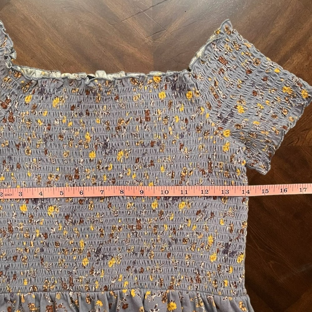 American Eagle Blue Floral Off Shoulder Smocked Peplum Top Women’s Size M - Picture 6 of 11